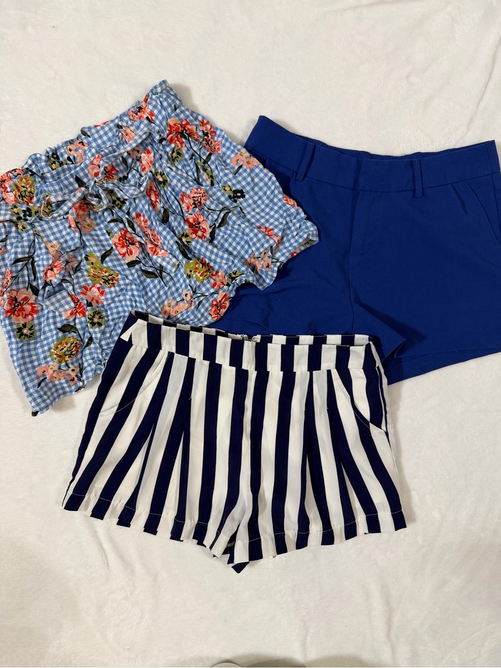 EUC Lot of women’s shorts, navy stripe, royal blue, floral gingham SM